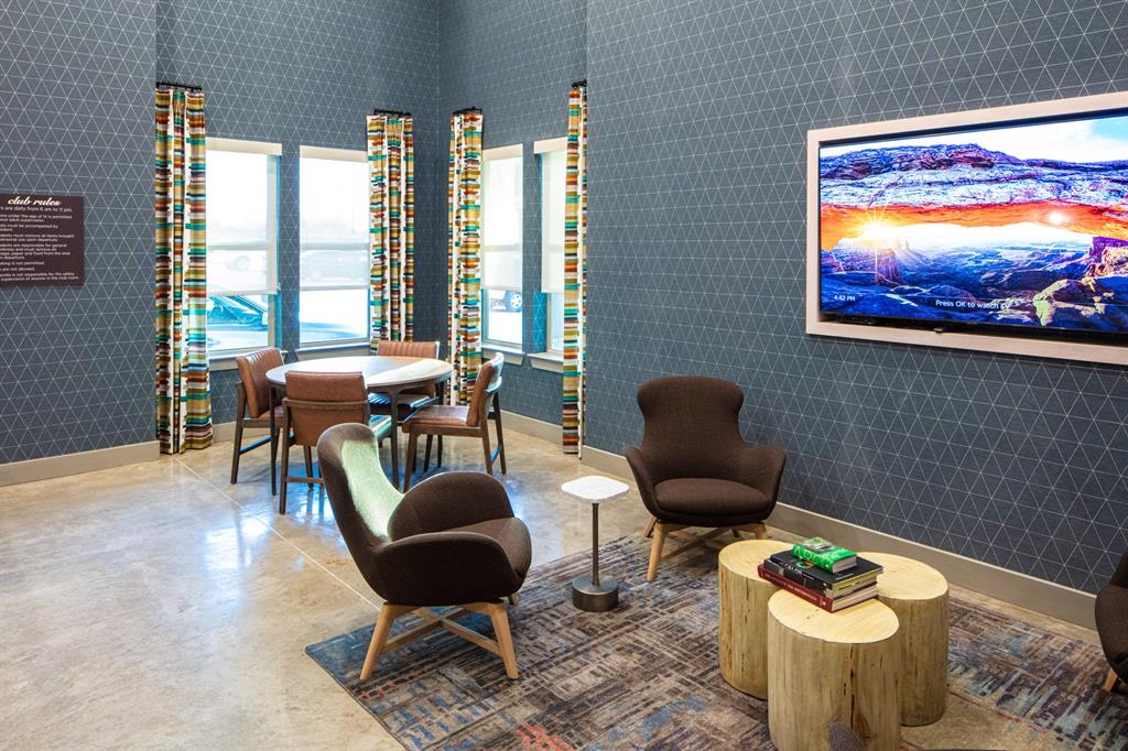 O T Roanoke - Residential Lease