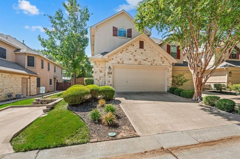 Photo of 614 Rosemead Drive, Euless, TX 76039 (MLS # 21387959)