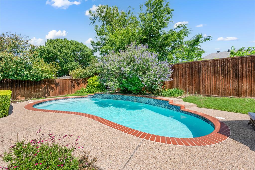 Hulen Bend Estates Division - Residential