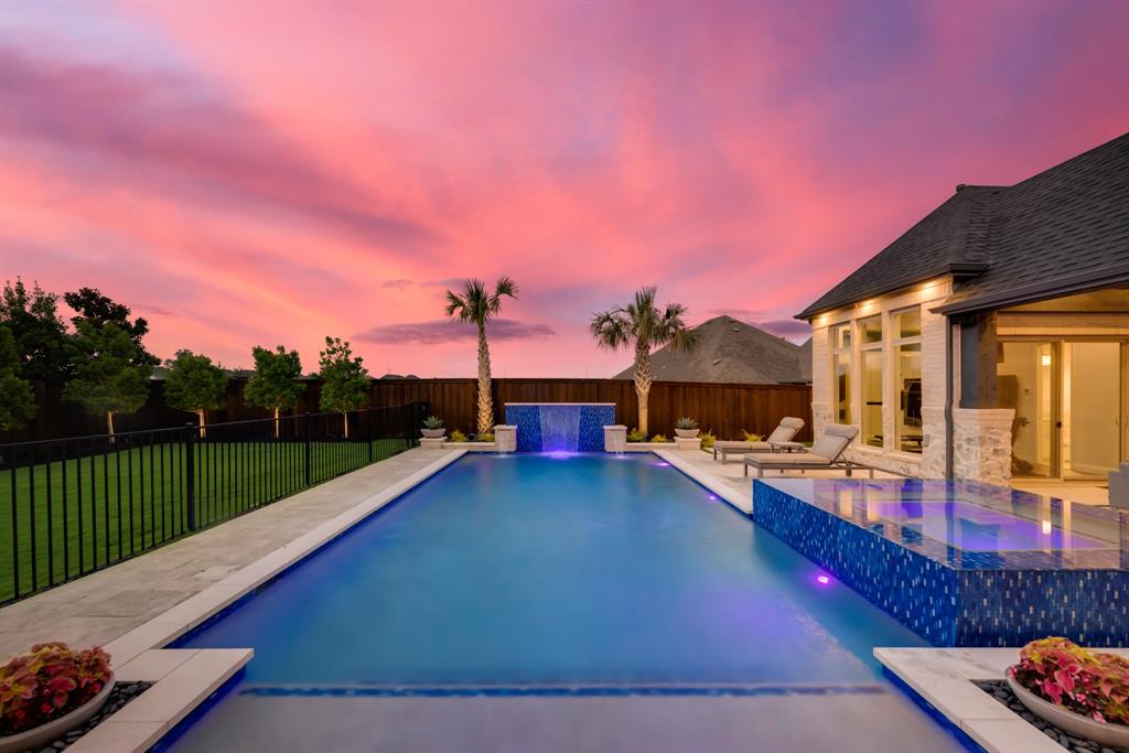 Edgestone At Legacy - Residential