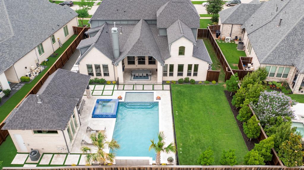 Edgestone At Legacy - Residential