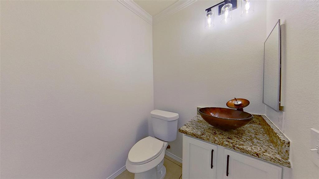 Pebblebrook Vlg Condo Bldg #4 - Residential