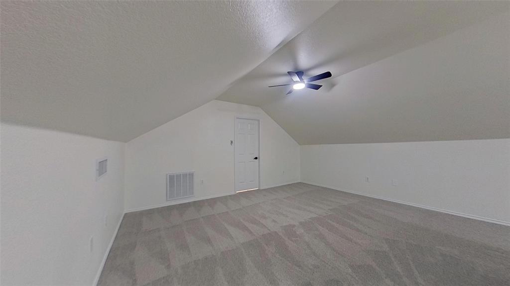 Pebblebrook Vlg Condo Bldg #4 - Residential