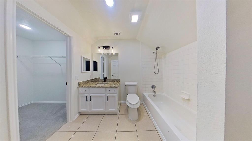 Pebblebrook Vlg Condo Bldg #4 - Residential