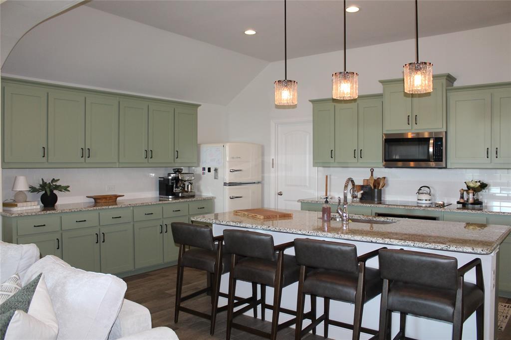 Live Oak Creek - Residential