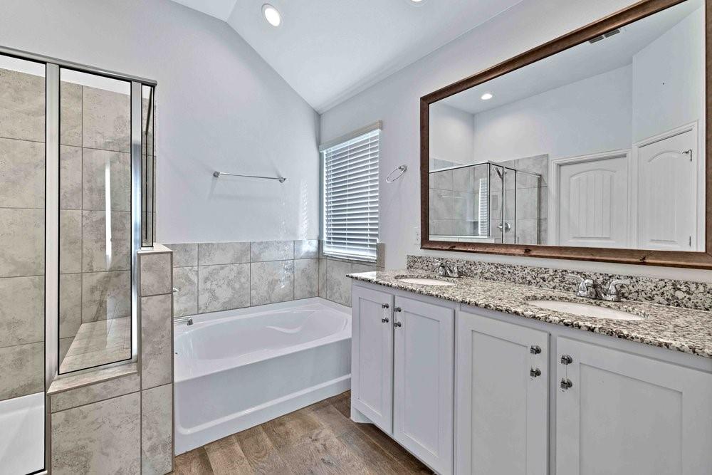 Live Oak Creek - Residential