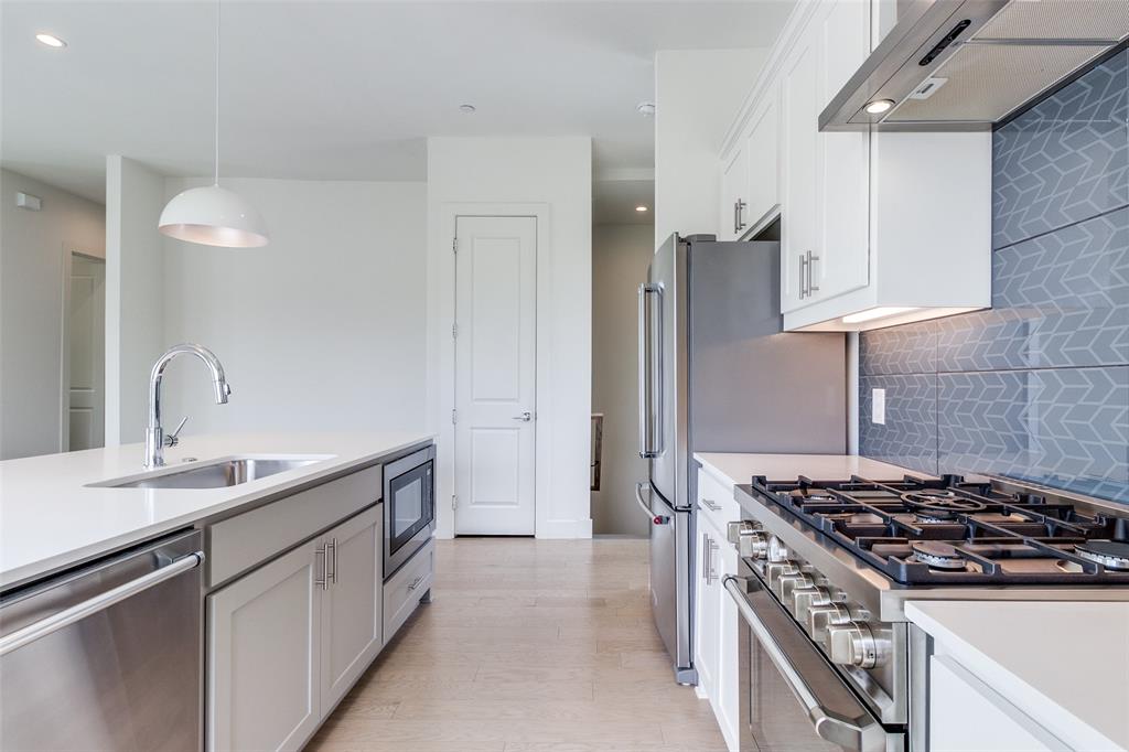 Alta Vista - Residential Lease