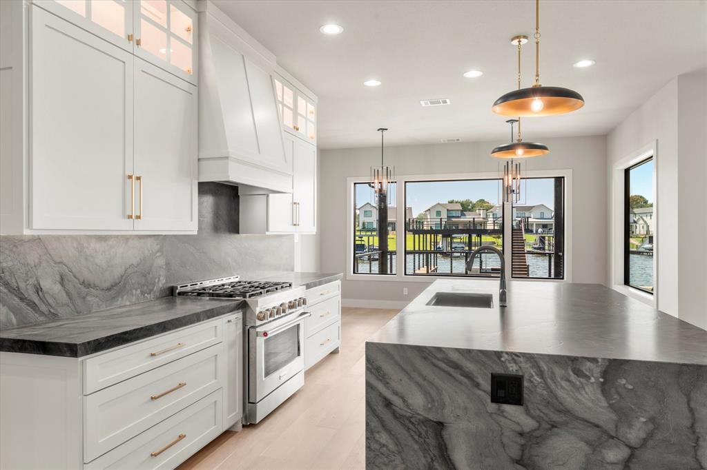 THE GROVES AT CEDAR CREEK - Residential