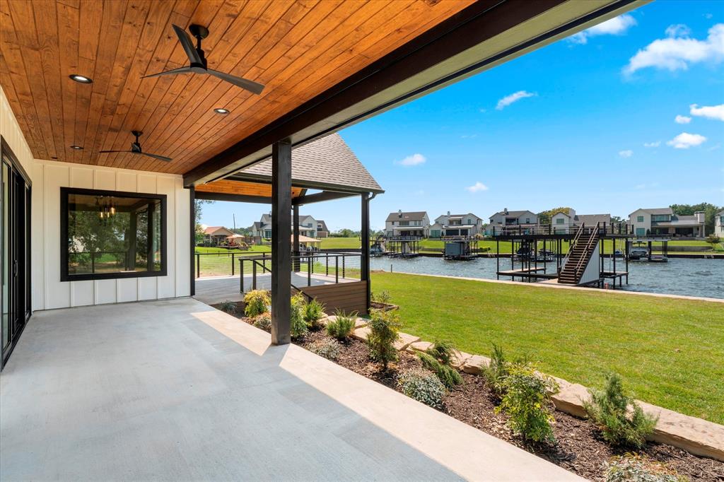 THE GROVES AT CEDAR CREEK - Residential