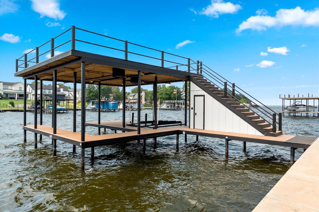 THE GROVES AT CEDAR CREEK - Residential