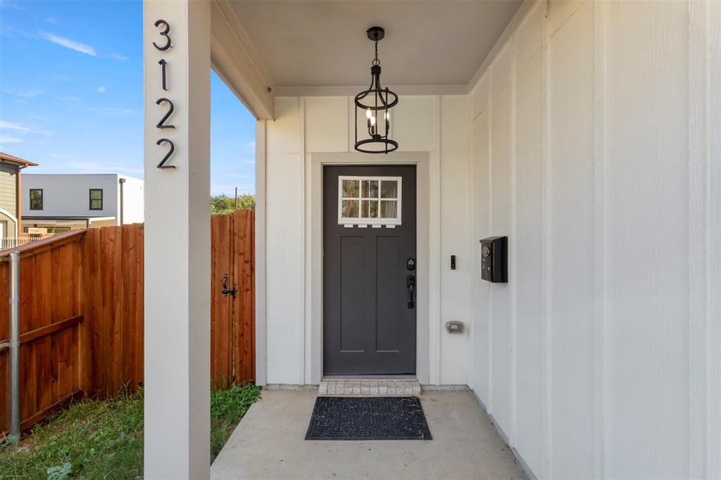 Juarez Heights - Residential Lease