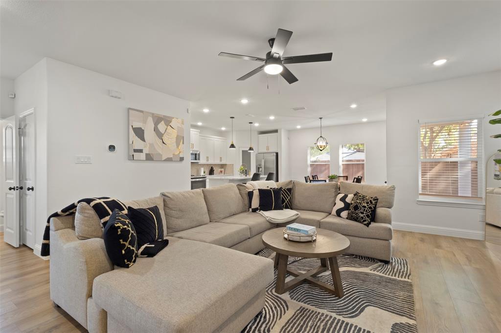 Juarez Heights - Residential Lease