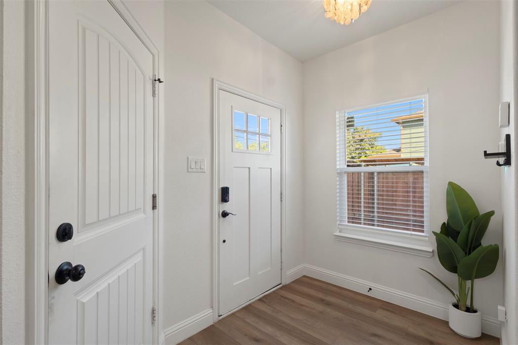 Juarez Heights - Residential Lease