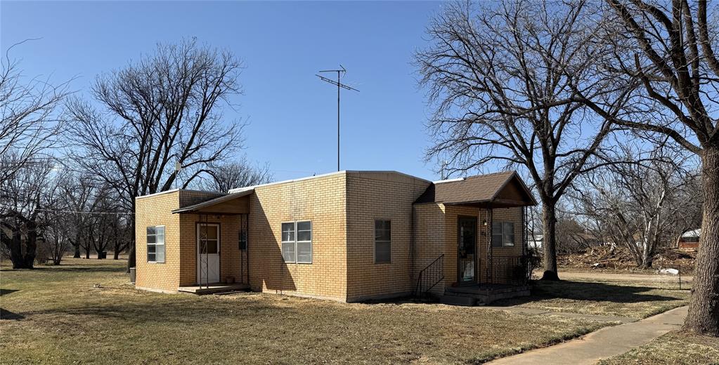 1000 Sunny Avenue