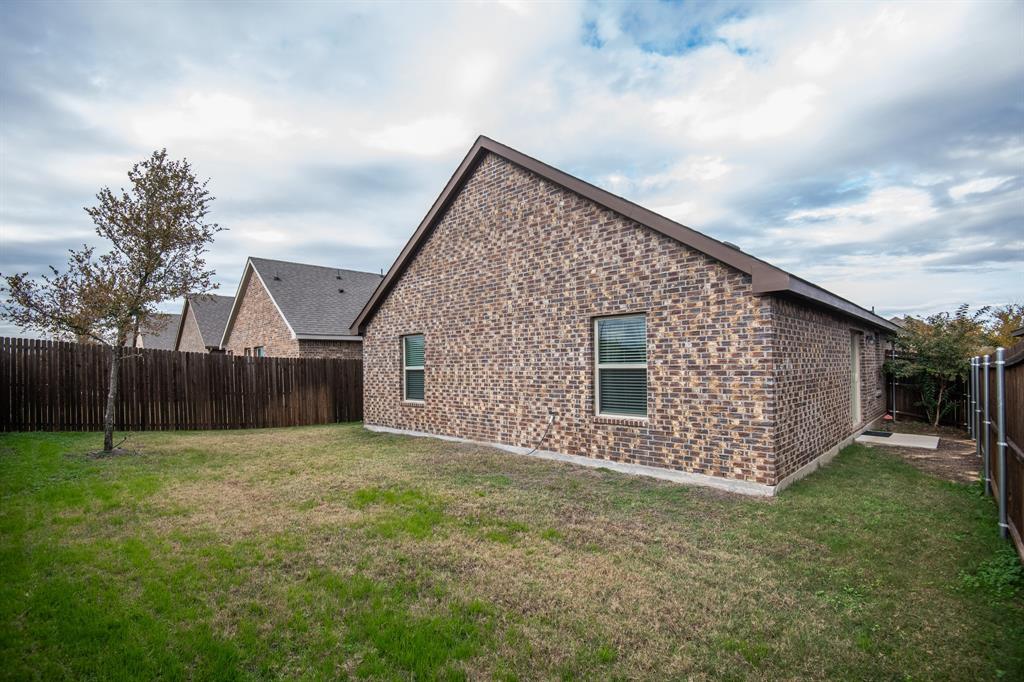 Cove Hickory Crk - Residential