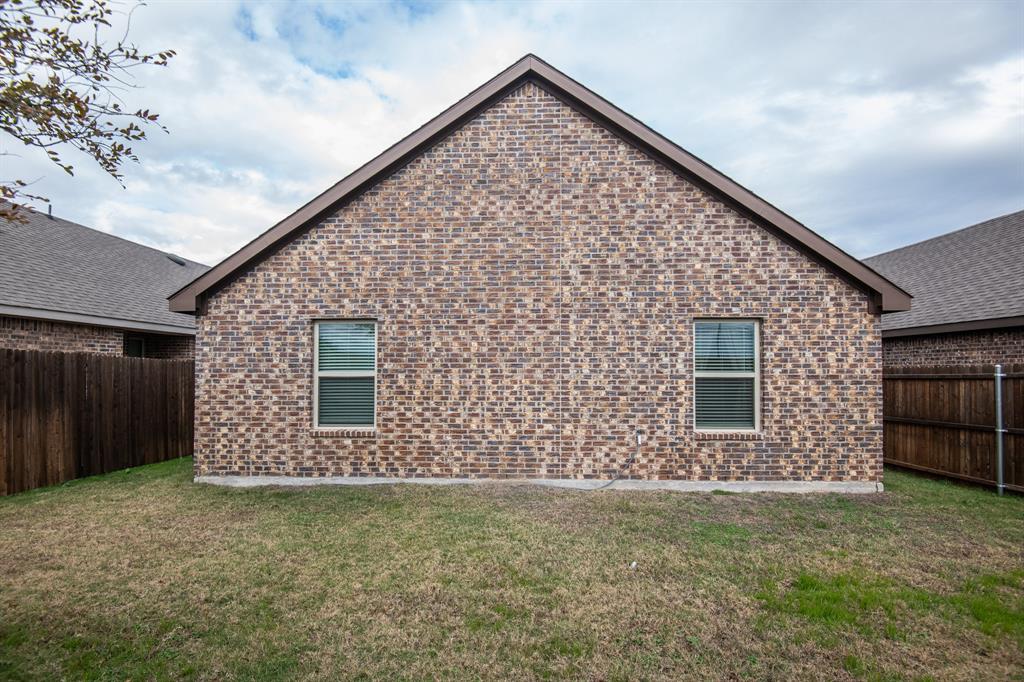 Cove Hickory Crk - Residential