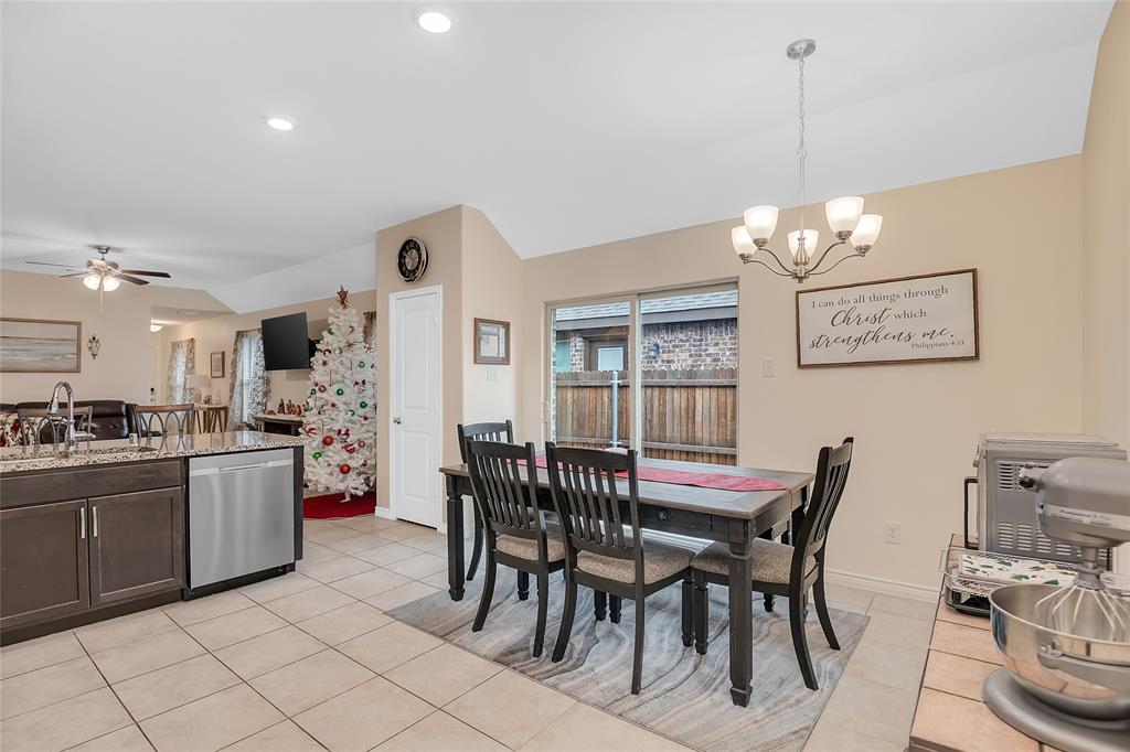 Cove Hickory Crk - Residential