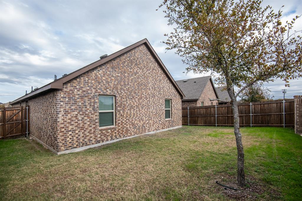 Cove Hickory Crk - Residential