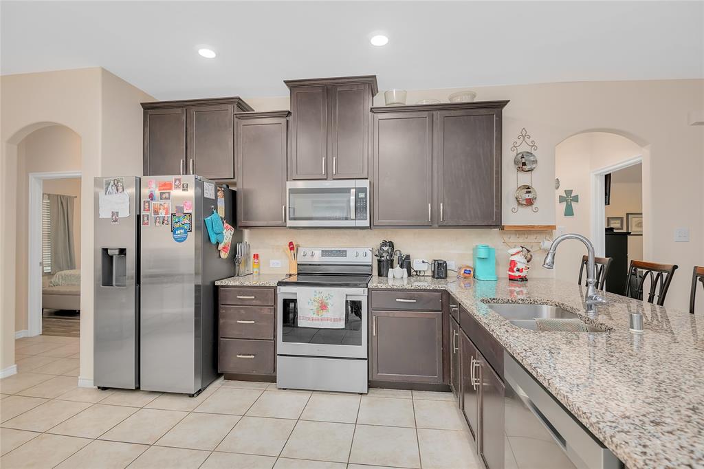 Cove Hickory Crk - Residential