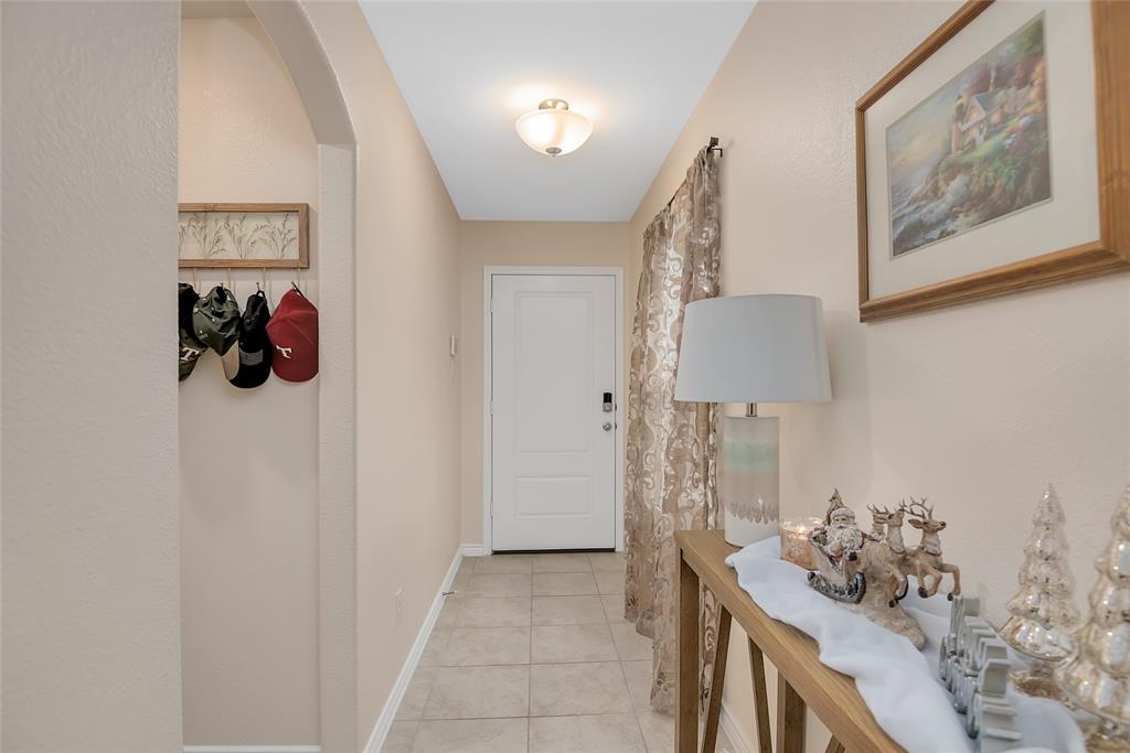 Cove Hickory Crk - Residential