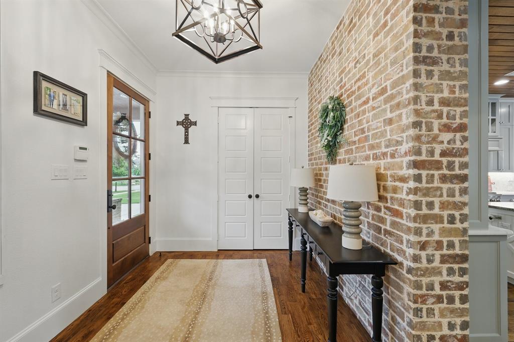 304 Nora Lane