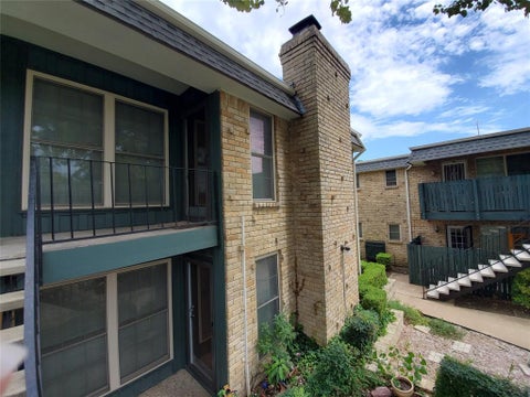 Photo of 7729 Meadow Park Drive #217, Dallas, TX 75230 (MLS # 21424609)