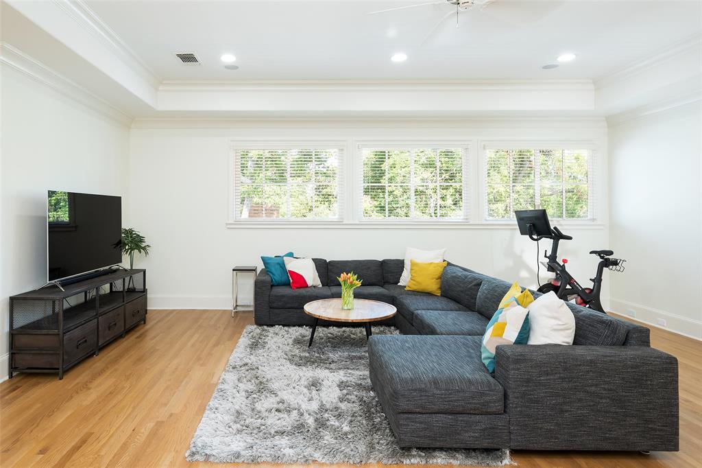 Cesco Rev - Residential