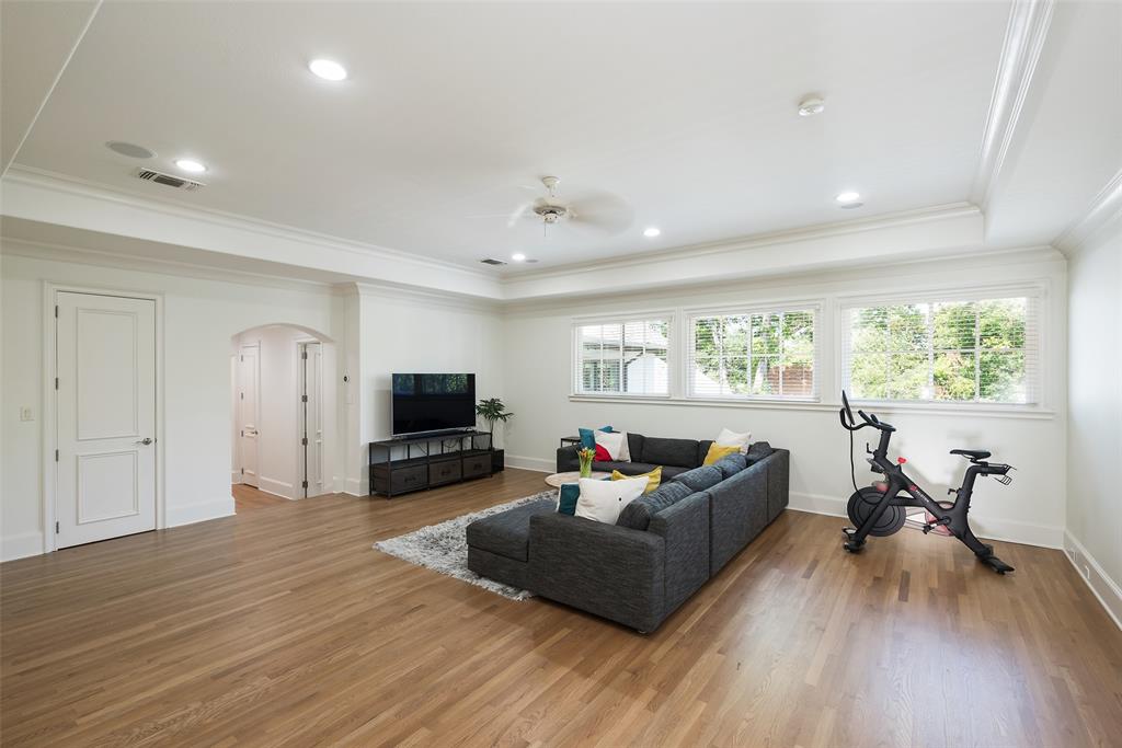 Cesco Rev - Residential