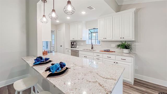 Hideaway - Residential