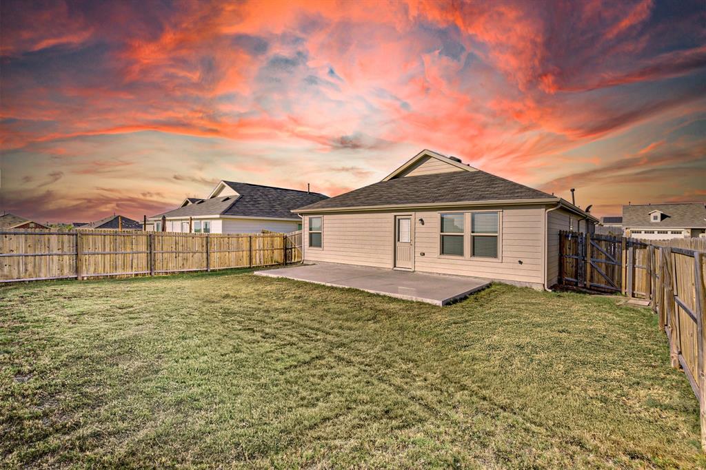 Sendera Ranch East - Residential Lease