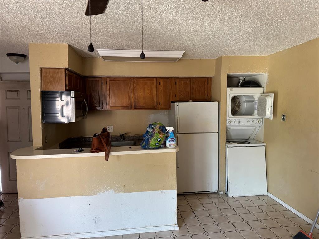 9805 Walnut Street C303