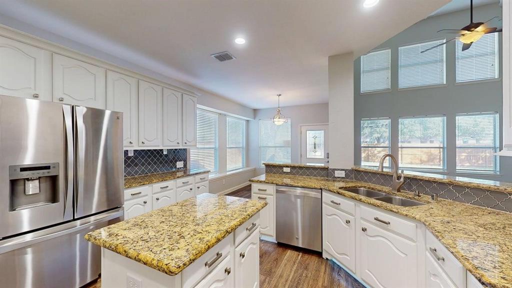 Oaks Of Highland Village - Residential