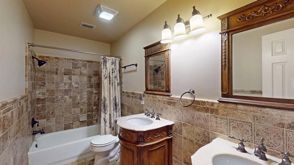 Oaks Of Highland Village - Residential