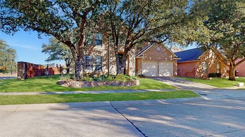 200 Patricia Lane Highland Village TX 75077