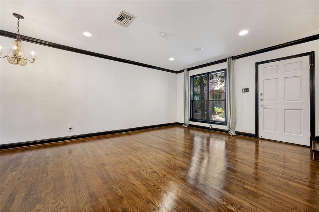 4118 Bowser Avenue C