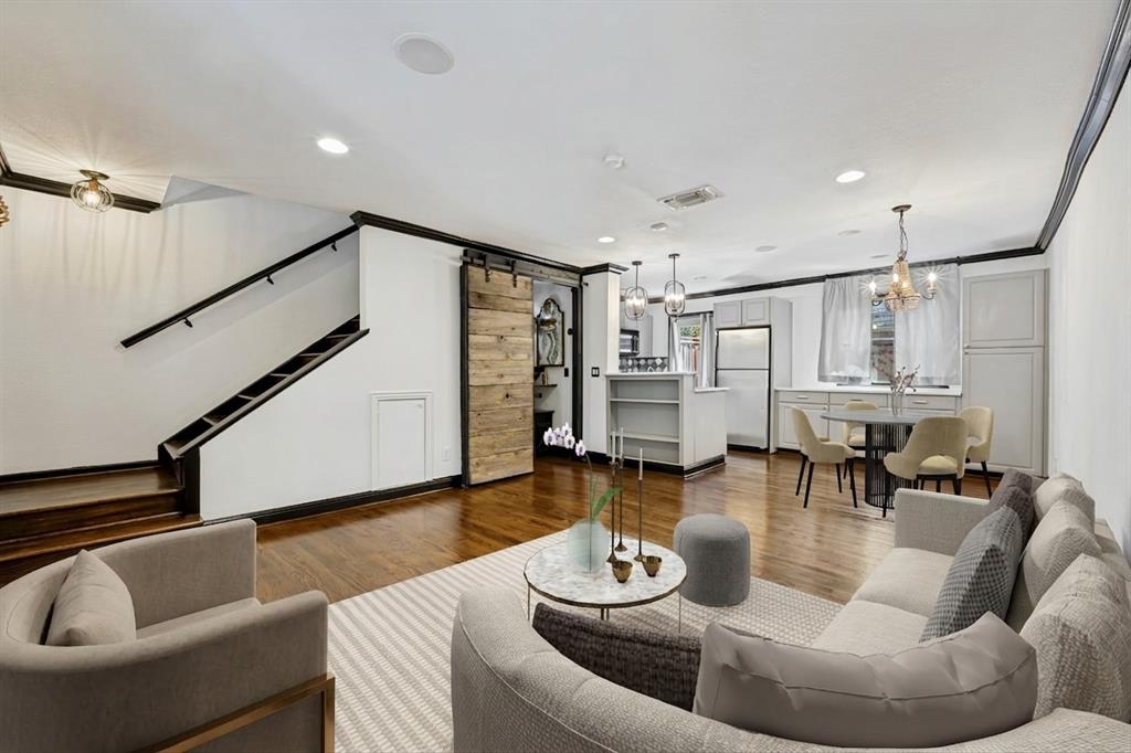 4118 Bowser Avenue C