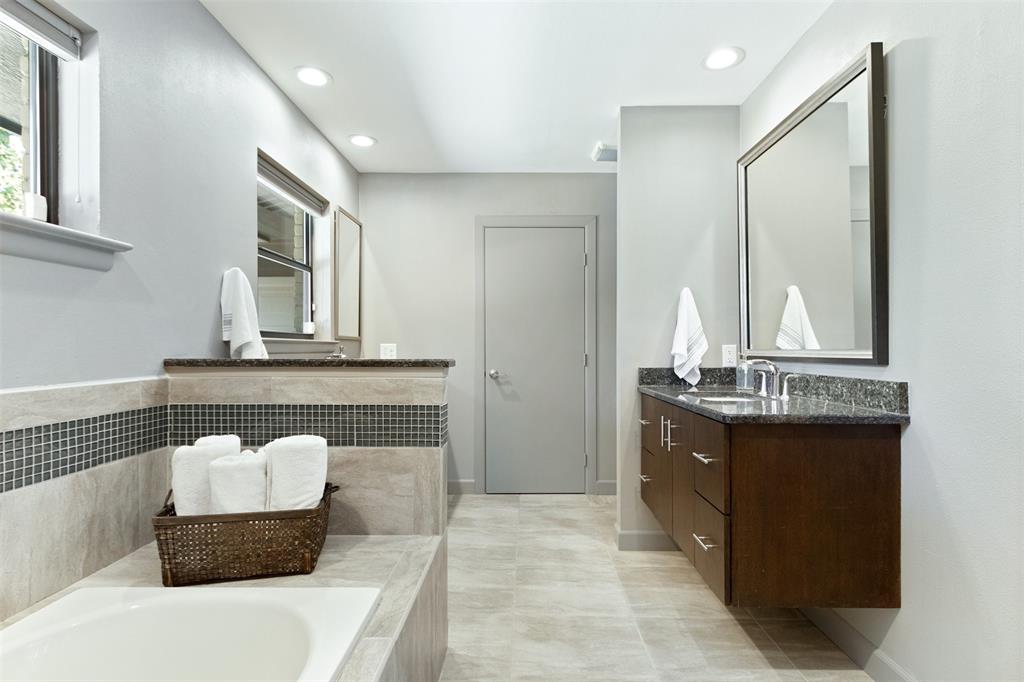 Third Instl Midway Hills #4 - Residential Lease