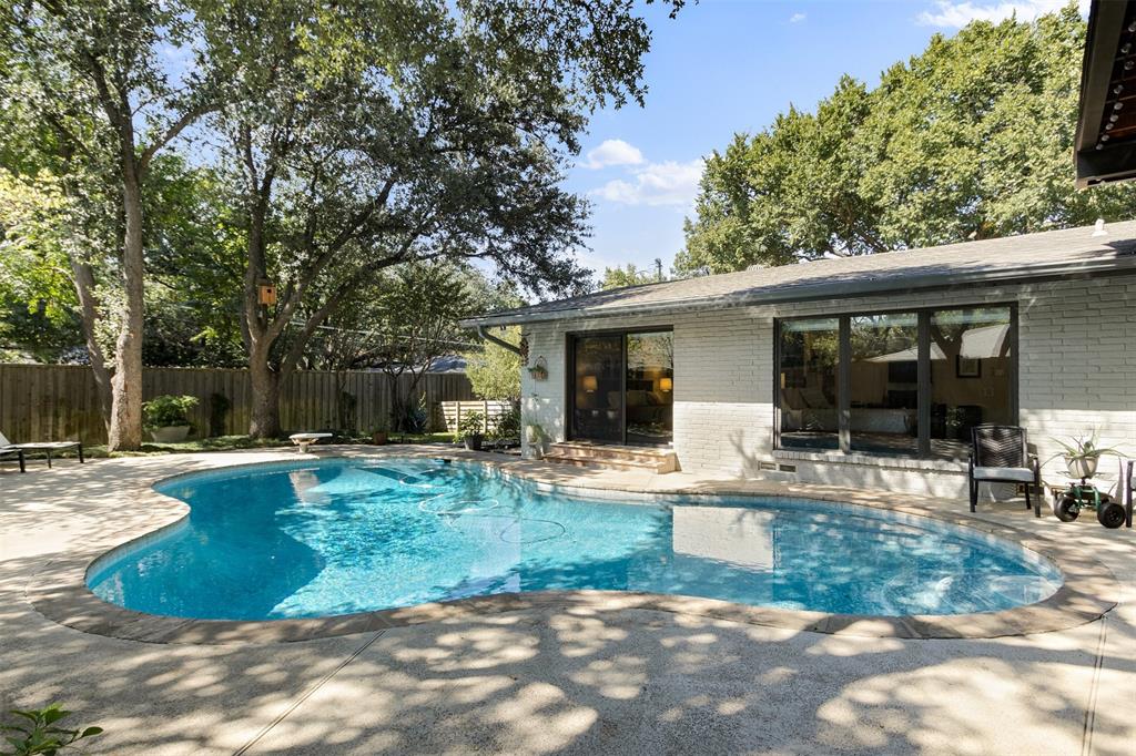 Third Instl Midway Hills #4 - Residential Lease