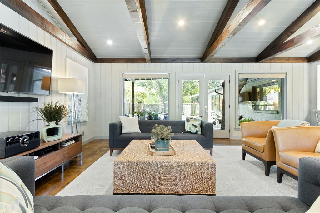 Third Instl Midway Hills #4 - Residential Lease