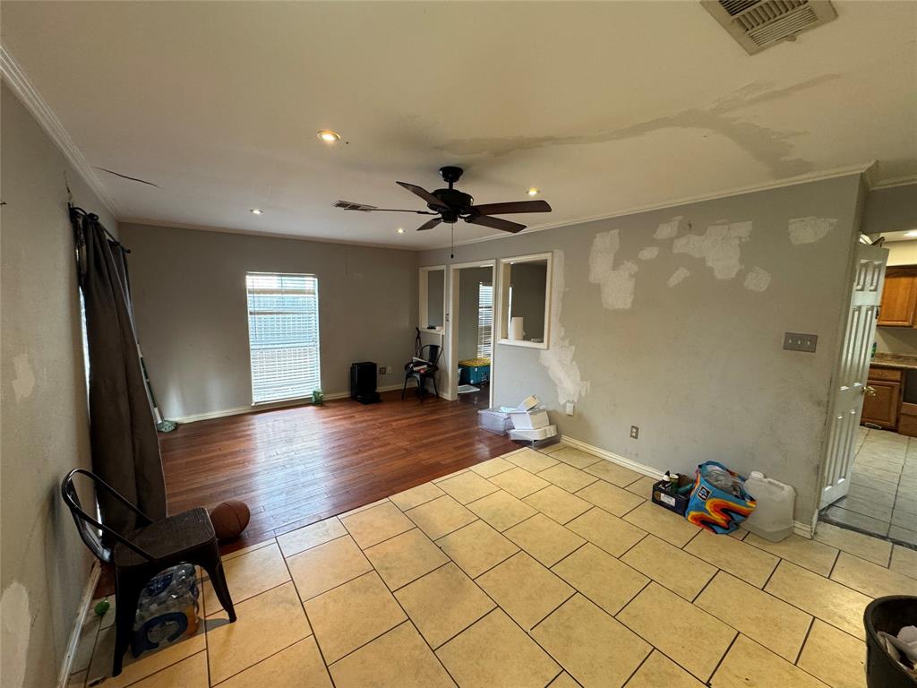 CASA RIDGE HEIGHTS 3 - Residential