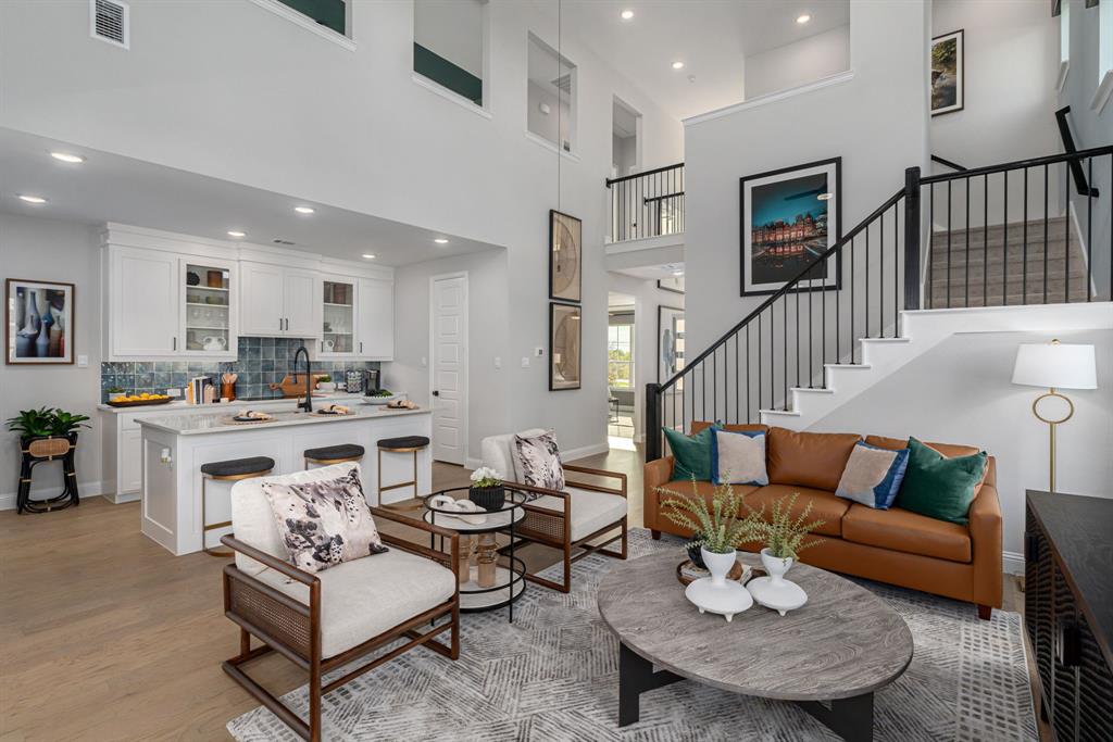 2718 Lafayette Drive