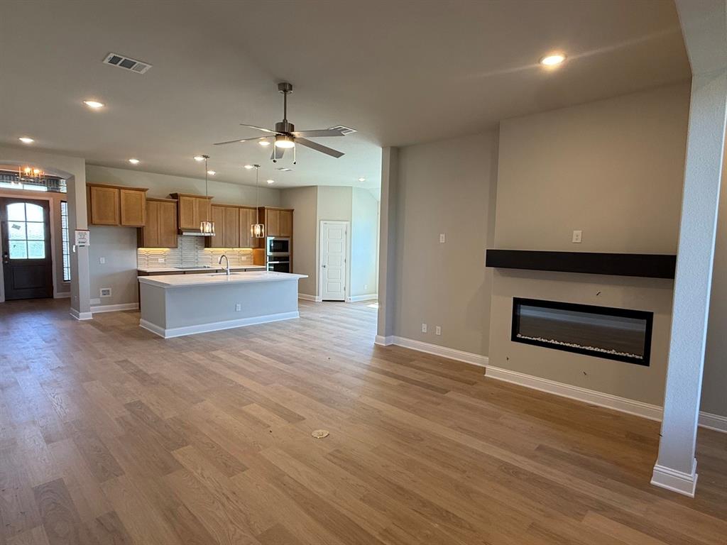 Summer Crest - Residential