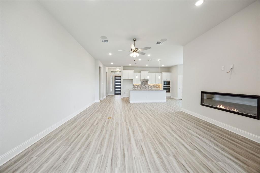 Summer Crest - Residential