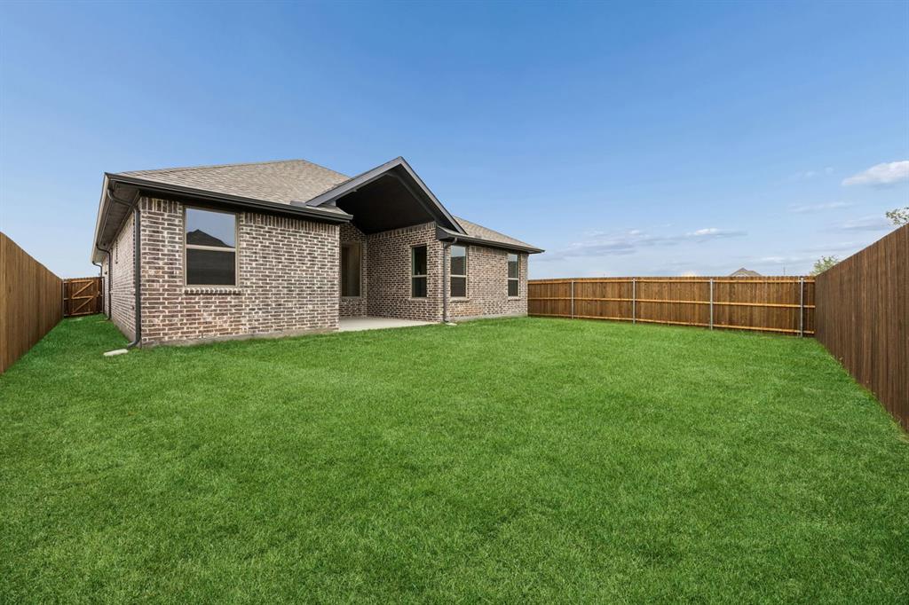 Summer Crest - Residential