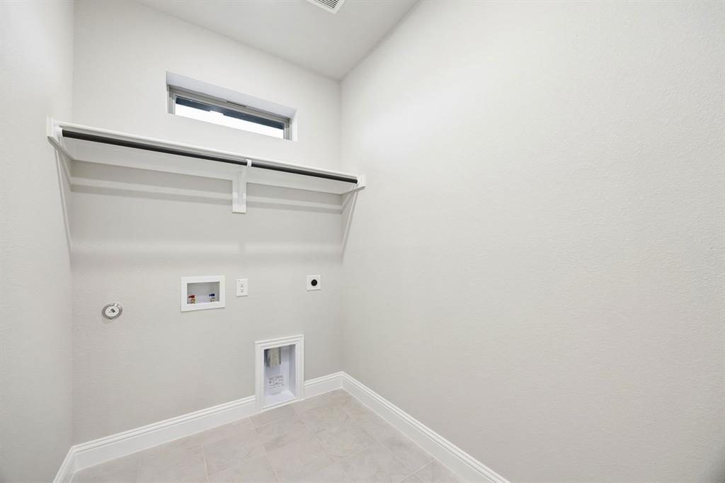 Summer Crest - Residential