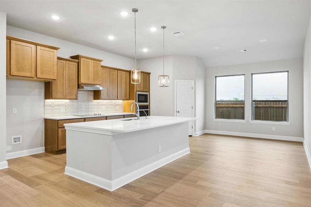 Summer Crest - Residential