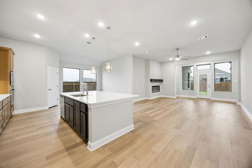 Summer Crest - Residential