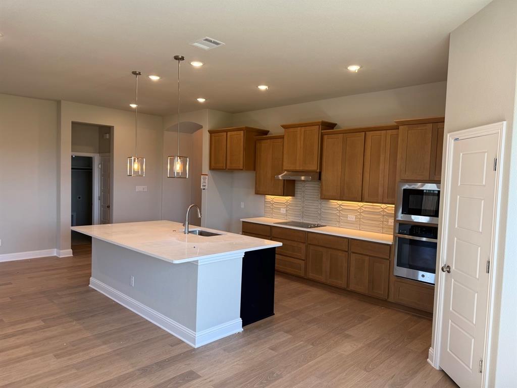 Summer Crest - Residential