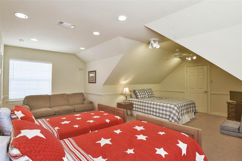 Waters Edge - Residential