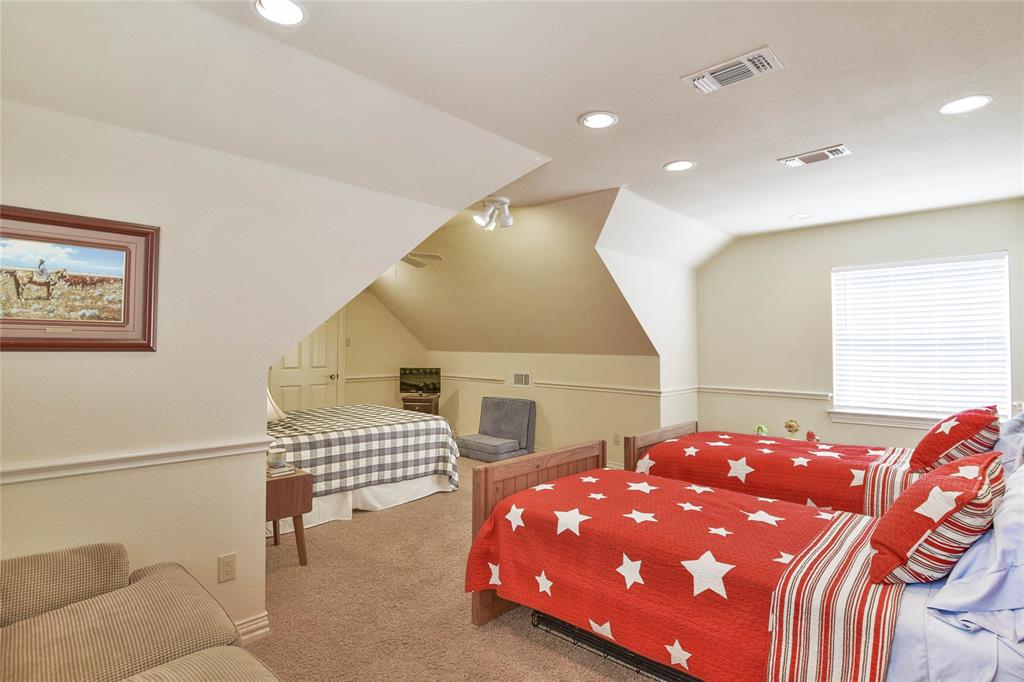 Waters Edge - Residential